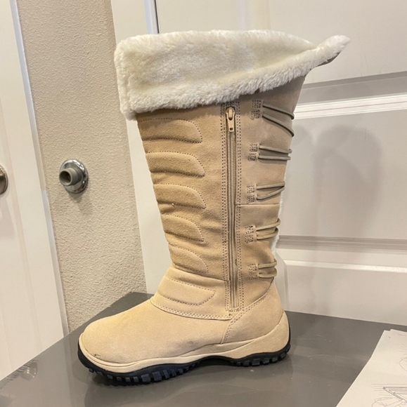 Baffin Polar Proven Kona Fur Boots - Picture 2 of 7